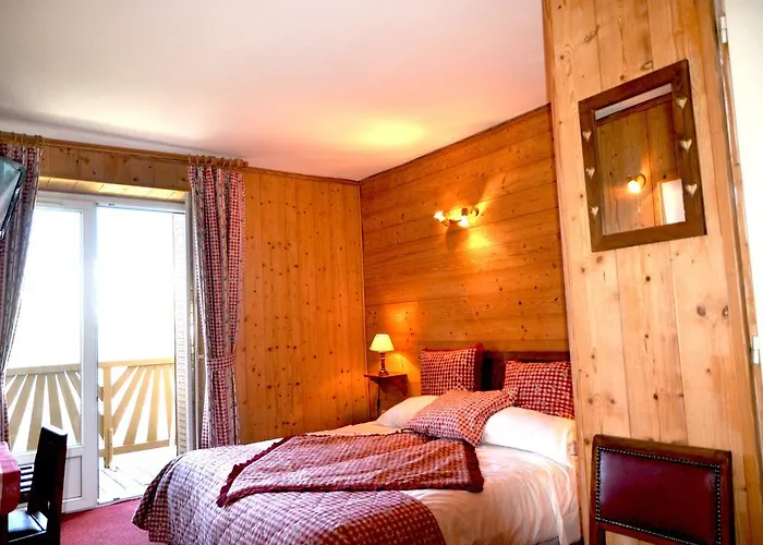 Hotell Belvedere Relais Motos 3*