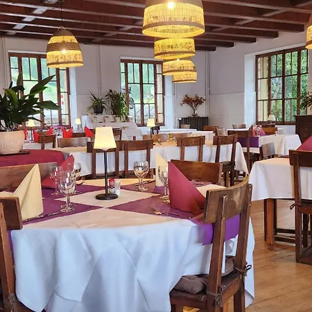 Belvedere Relais Motos 3* Seez