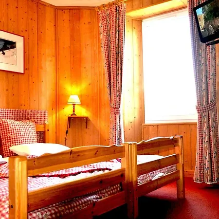 Belvédère Relais Motos Séez